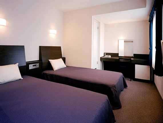 平田メイプルホテルシングルベッドが２つある客室